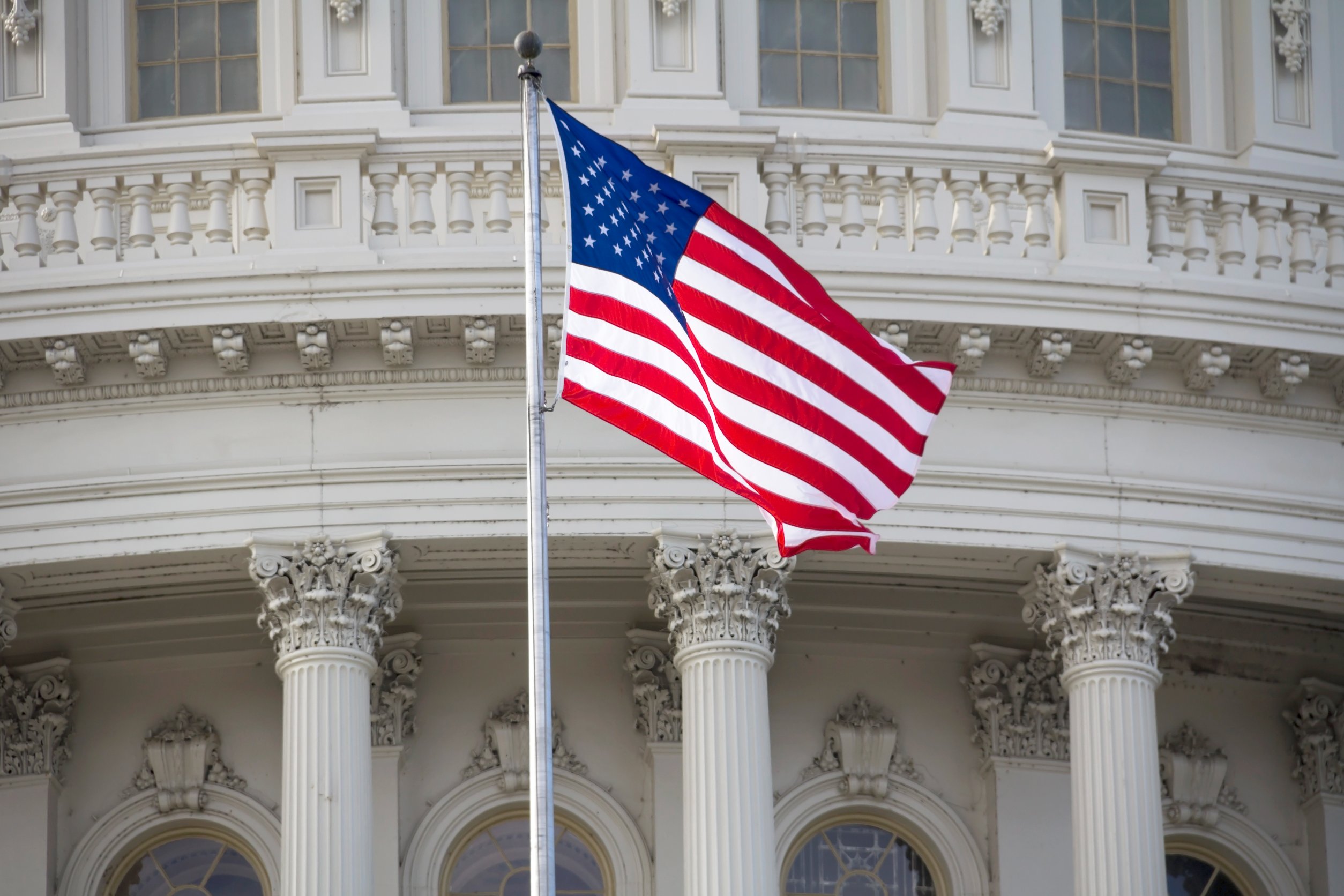us flag congress Coinbase, FTX, Binance get US House Committee inquiries over consumer protection concerns