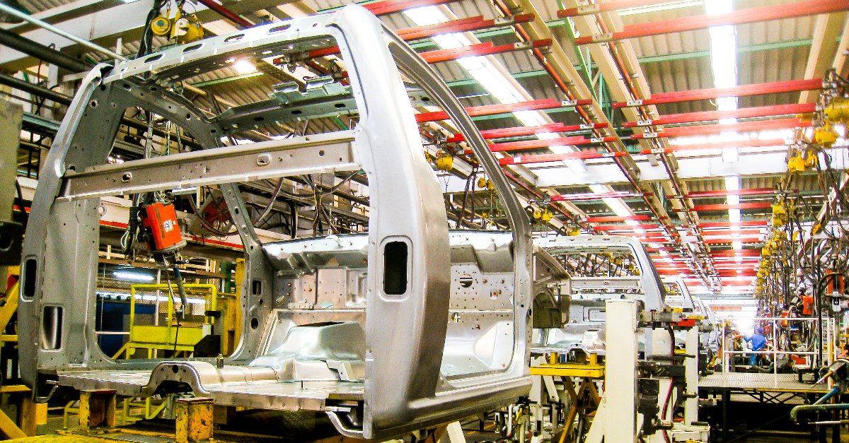 car factory image August data shows UK automotive sector heading for a “cliff-edge” in 2023
