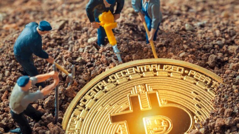 iran mining 768x432 1 Iran Starts Licensing Crypto Miners Under New Regulatory Framework