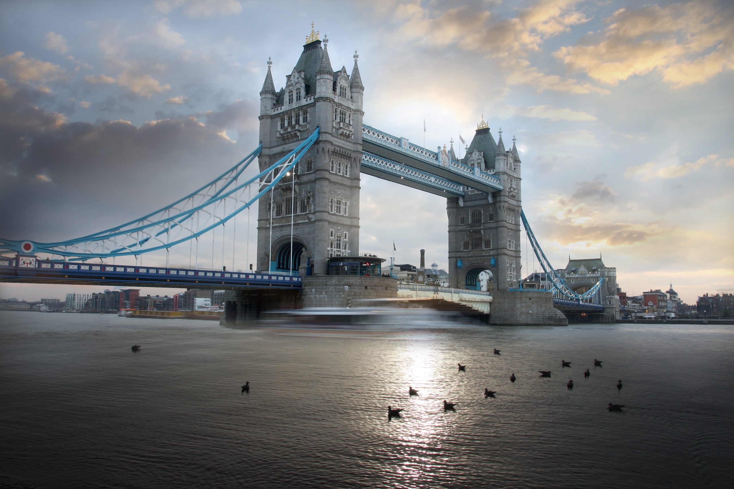 tower bridge london scaled 1 FTSE 100 index makes a spectacular comeback as mining stocks lead
