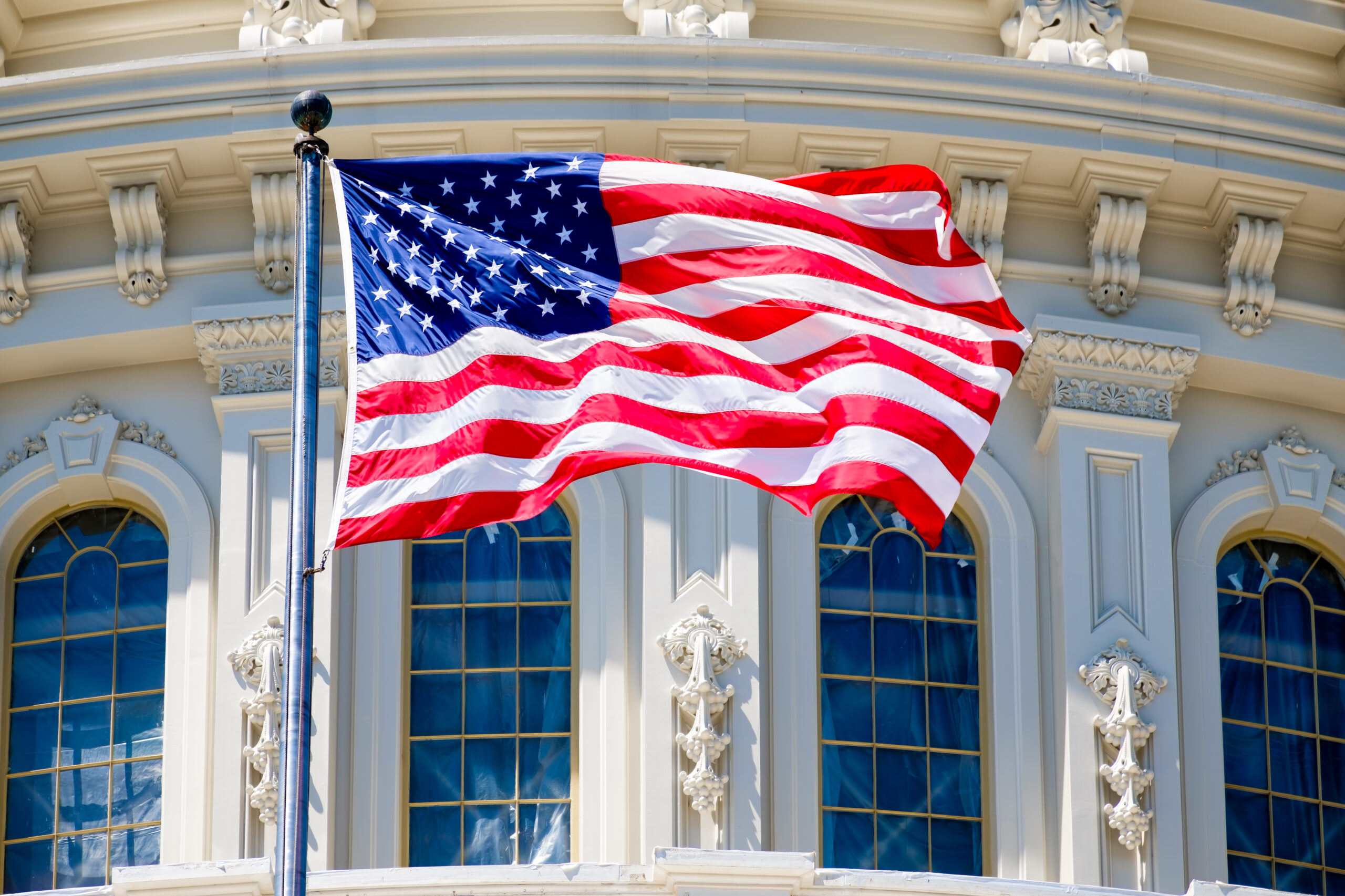 us flag congress building scaled 1 Senator Toomey: Crypto is ‘sufficiently different’ from stocks or bonds