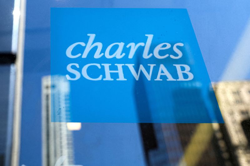 Charles Schwab forecasts up to 11% drop in second-quarter revenue - Rich Tv