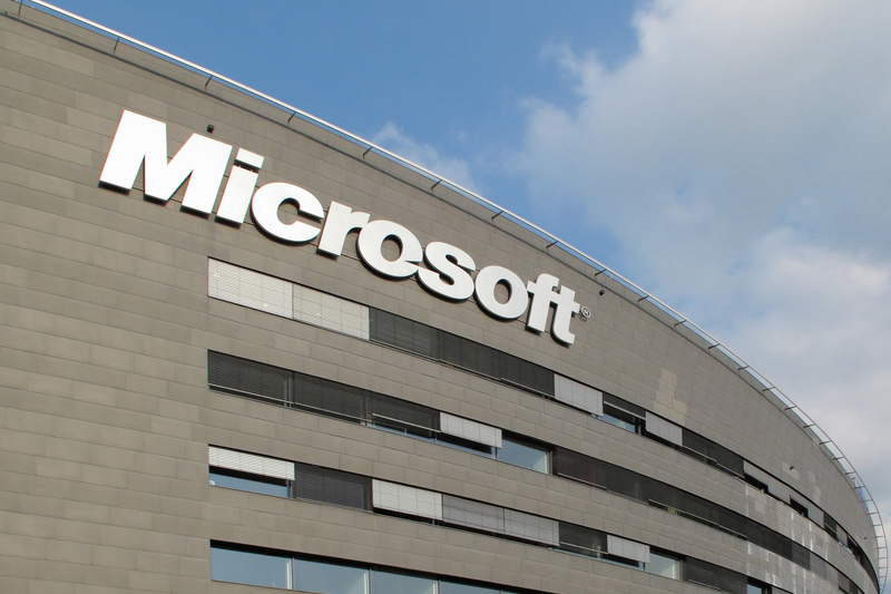 Microsoft 'will improve on dominant enterprise IT position' - Oppenheimer - Rich Tv